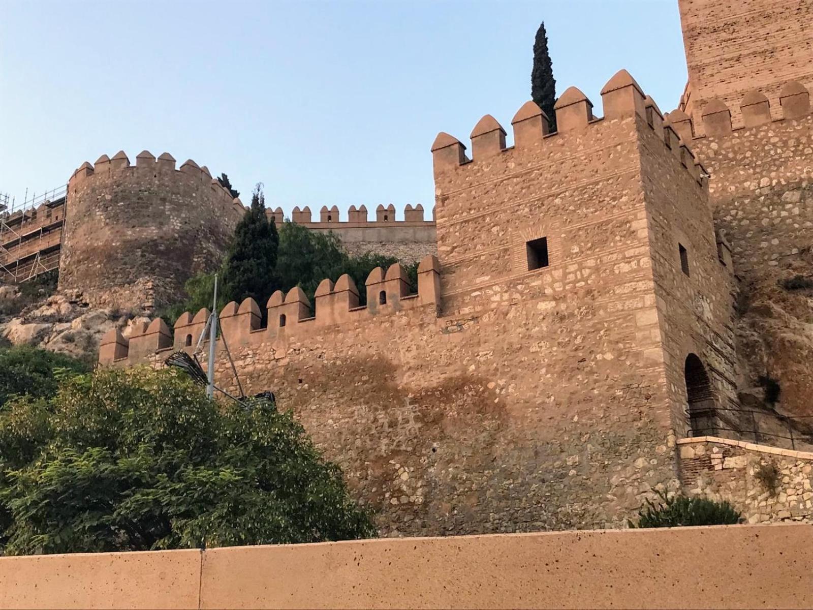 Casita La Paloma Bonita Del Pescador Hasta 5 Personas En El Casco Antiguo La Medina Centro Almeria Bajo Alcazaba Terraza Buena Vista Parking Privado Y Sabanas En Opcion Esterno foto